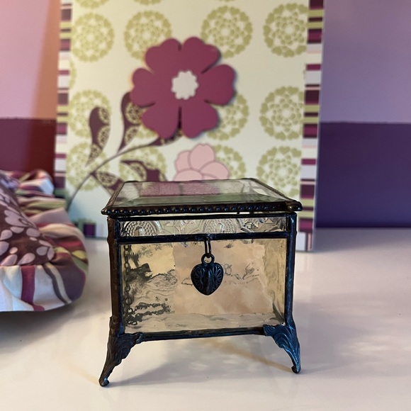 Mini Decorative Box - Picture 3 of 6